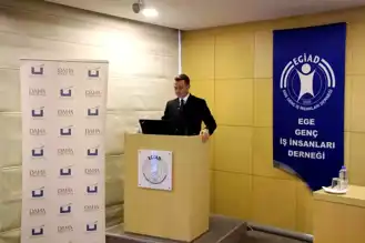 EGİAD'da Ekonomik Beklentiler ve Finansal Yönetim